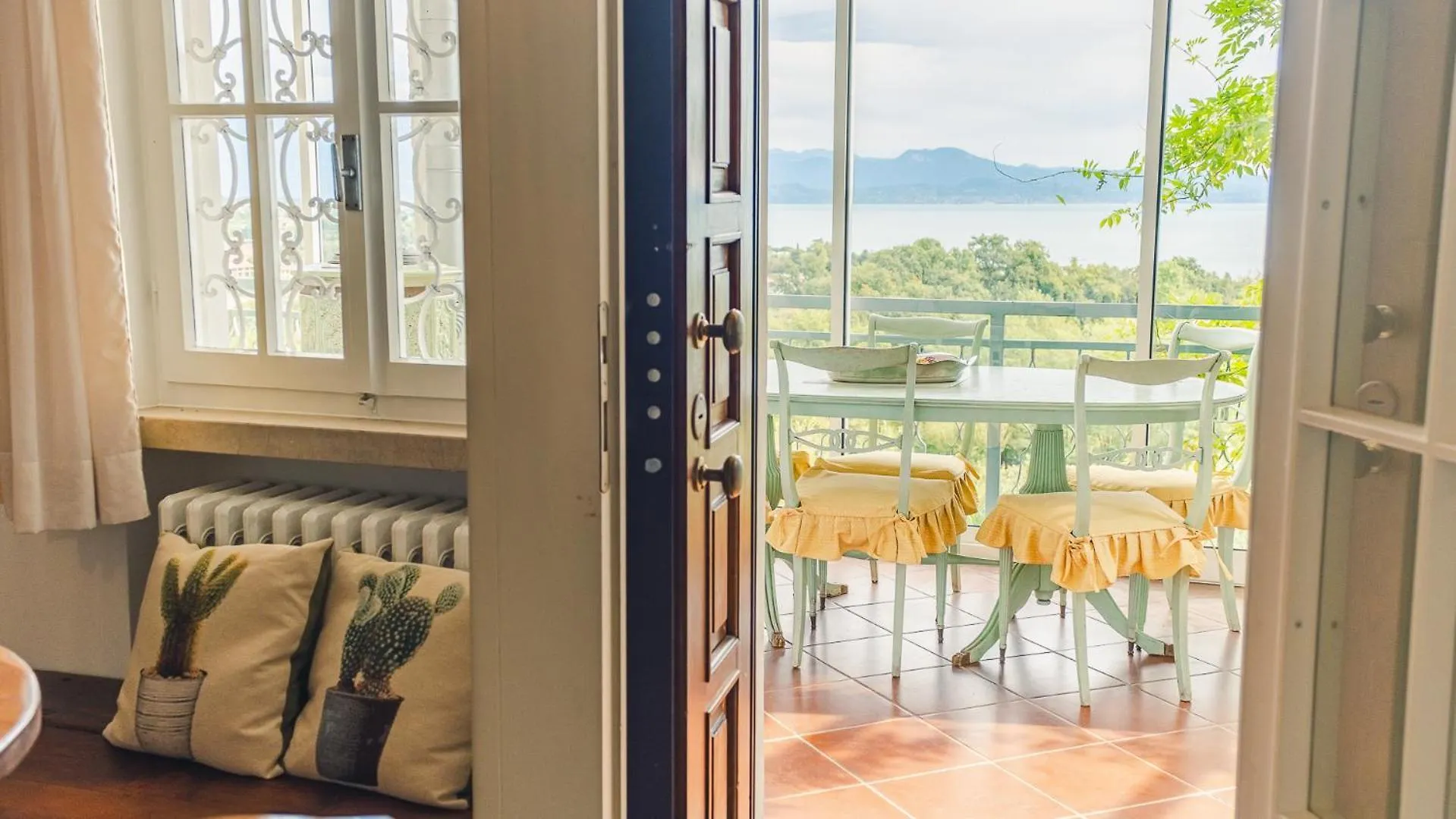 Villa Castlegrace Lake Garda - Italian Homing Padenghe sul Garda 0*,  Italy