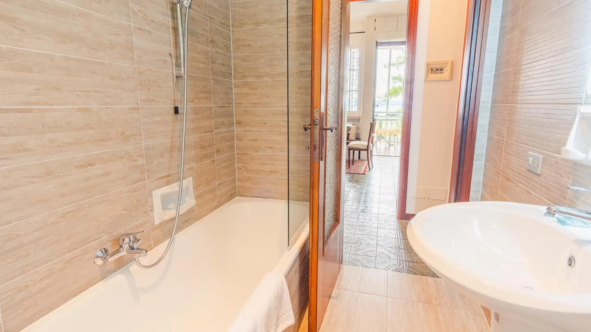 Villa Castlegrace Lake Garda - Italian Homing Padenghe sul Garda
