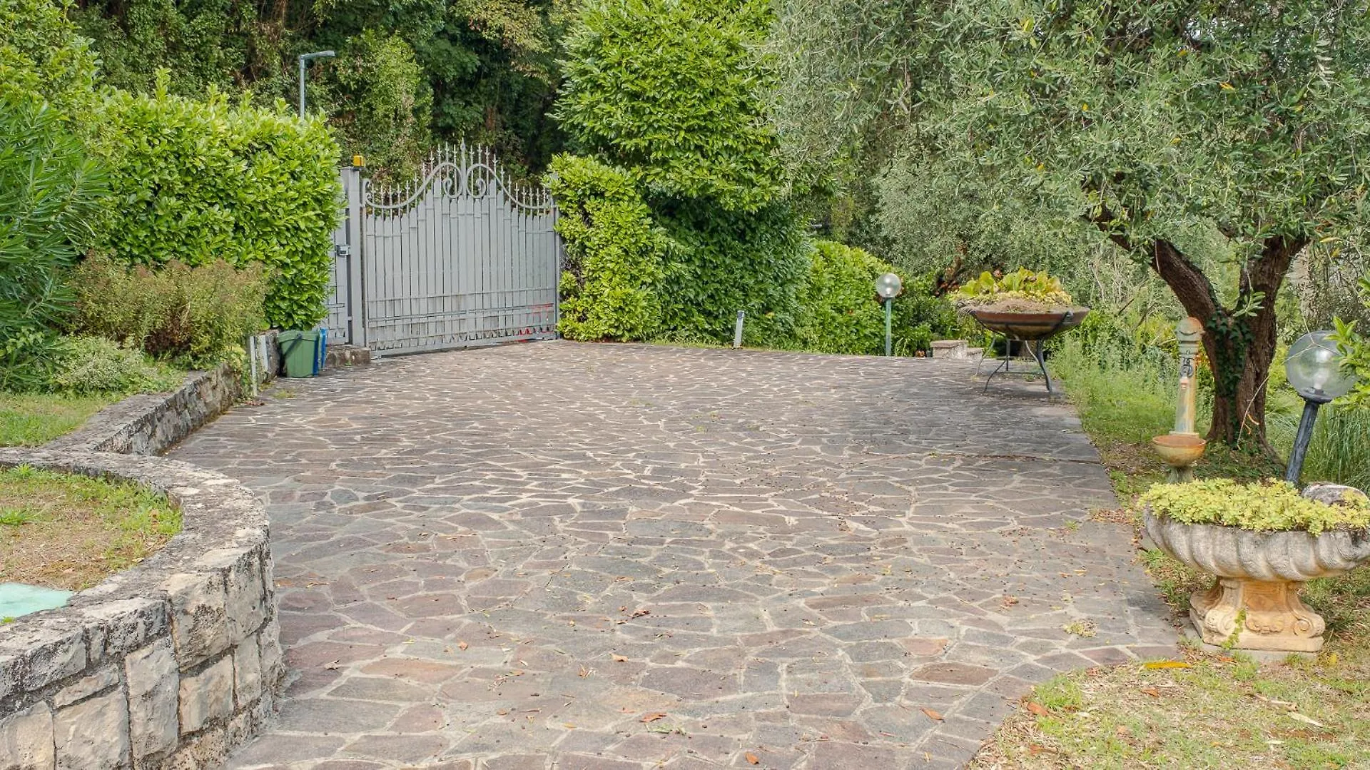 Villa Castlegrace Lake Garda - Italian Homing Padenghe sul Garda